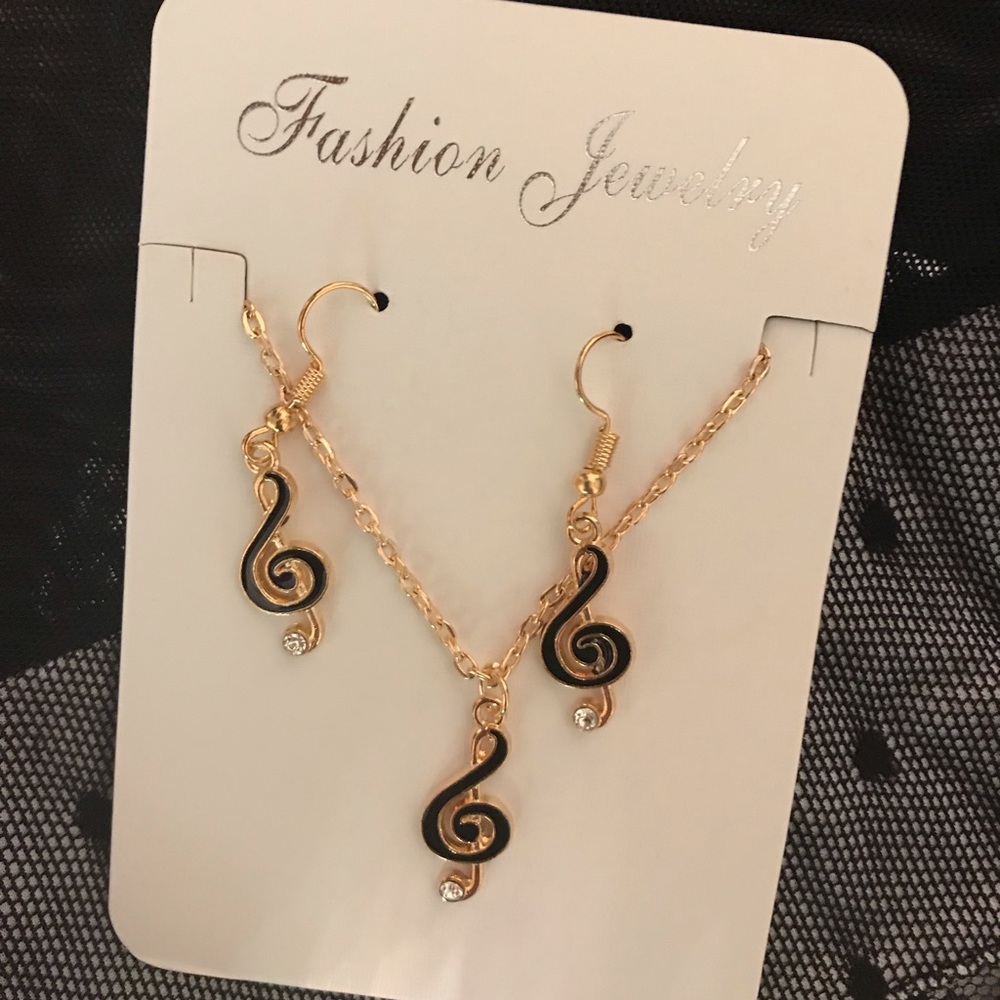 Fashion jewelry